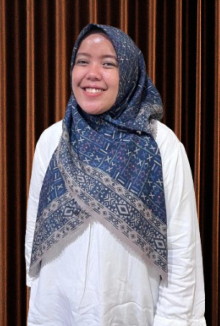 Mia Novianti, SE.