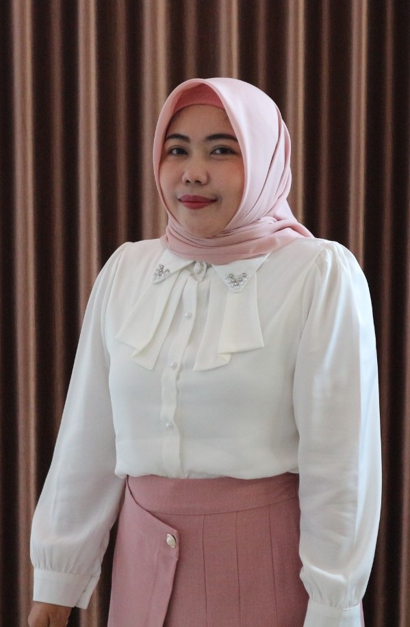 Titin Kartini, SE., M.M